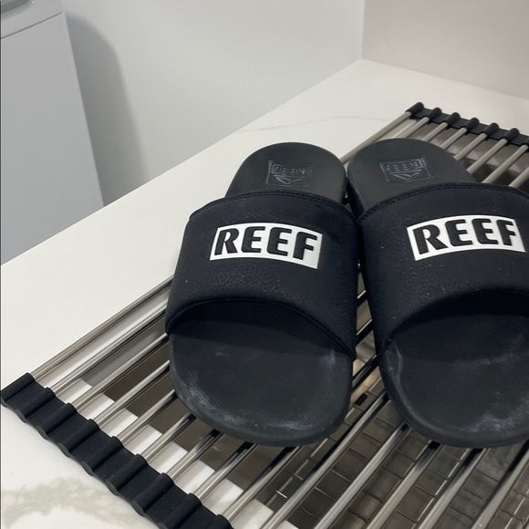 Reef Classic Black Slides - Picture 3 of 3